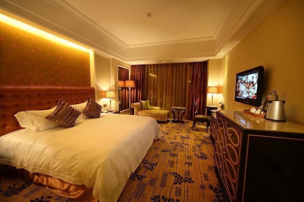 King Century Hotel Čung-šan Exteriér fotografie