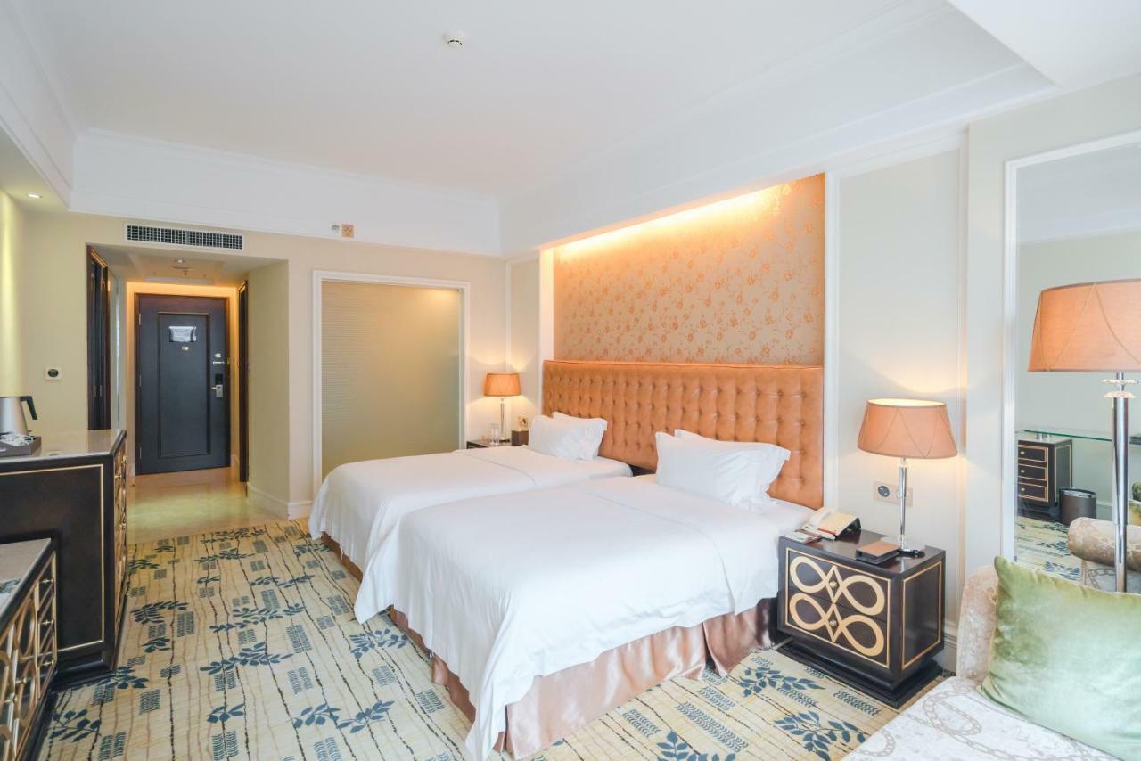 King Century Hotel Čung-šan Exteriér fotografie