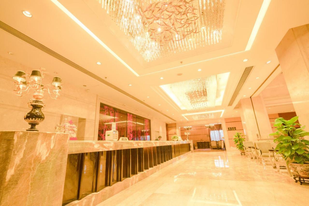 King Century Hotel Čung-šan Exteriér fotografie