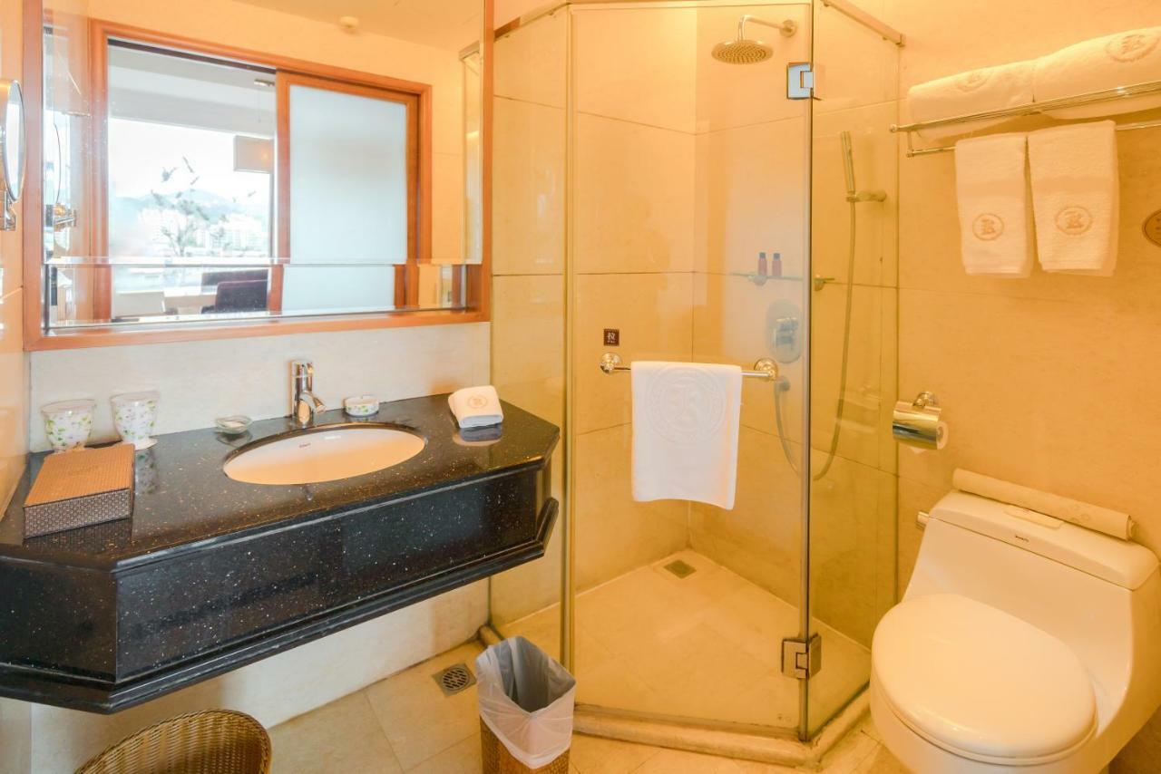 King Century Hotel Čung-šan Exteriér fotografie